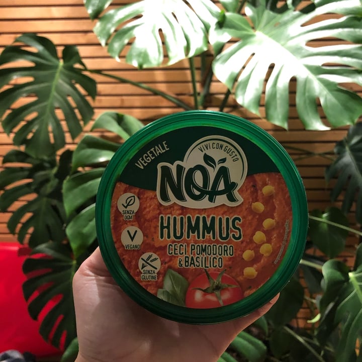 review photo of Noa Brotaufstrich Kichererbse Tomate-Basilikum shared by @martizo on 29 Jan 2022 - review
