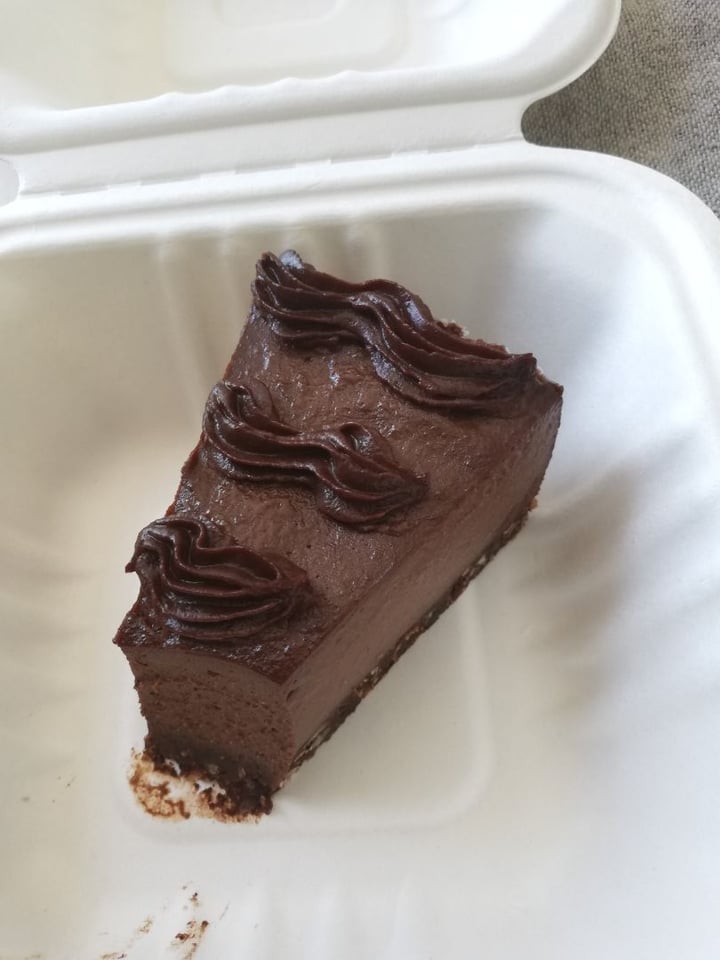 photo of Herbivorous Double Chocolate Cheesecake shared by @universeobserver on  24 Mar 2020 - review