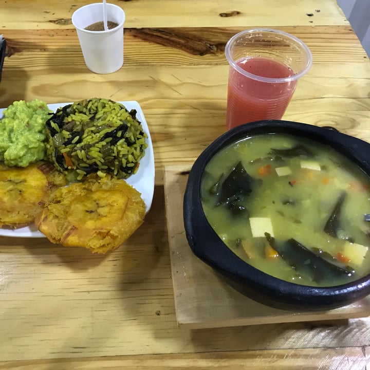 review photo of De Nobles Cazuela Plato shared by @willsveganlife on 09 Mar 2021 - review