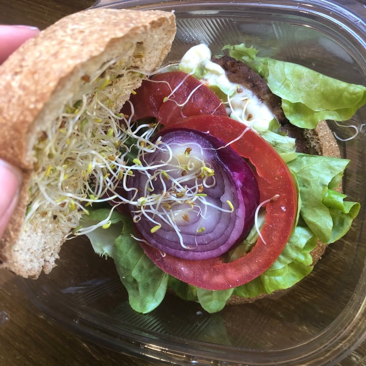 review photo of Organic Zone Ready Made Gluten Free Vegan Burger shared by @vegangirl17 on 08 Sep 2021 - review