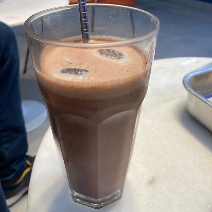 photo of Astronauta Café Chocolate gelado shared by @portalveganismoeamor on  25 Mar 2022 - review