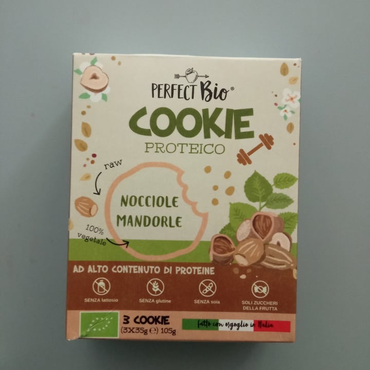 photo of Perfect Bio Cookie Proteico Nocciole E Mandorle shared by @morganafregonese on  11 Apr 2022 - review