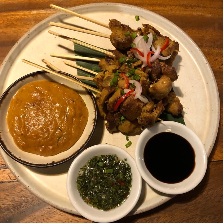 photo of Manggis in Canggu Indonesian Satay shared by @baliveganclub on  18 Jul 2020 - review
