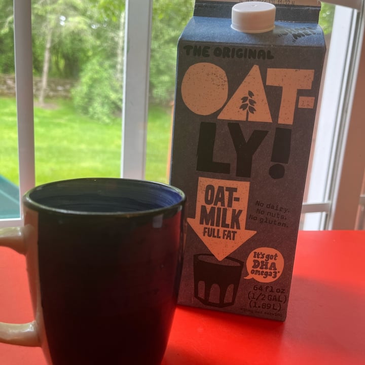 photo of Oatly The Original Oatly Oat Milk Full Fat shared by @cmdonde on  27 May 2022 - review