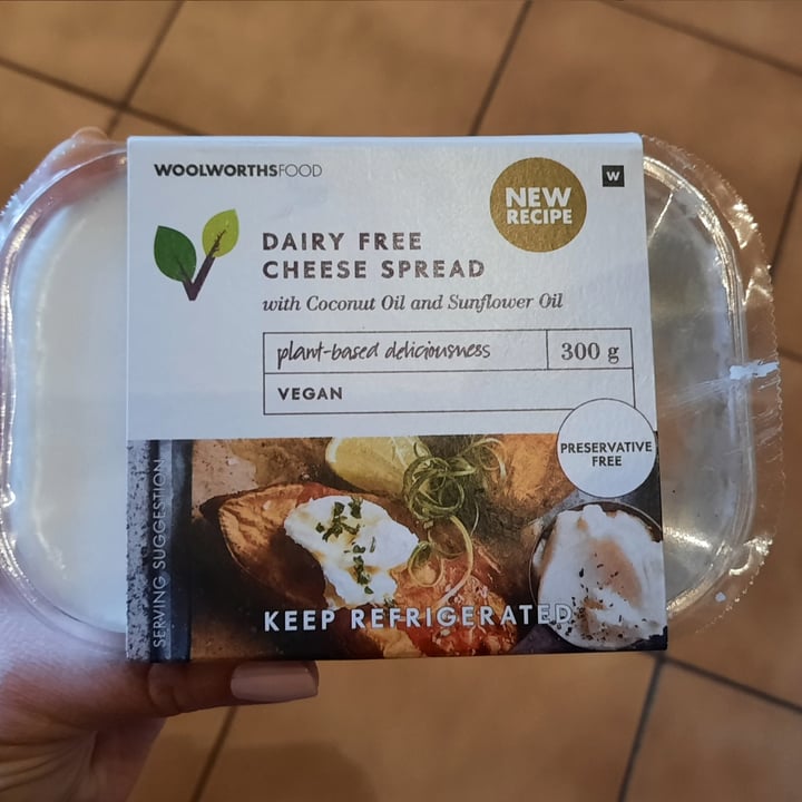 photo of Woolworths Food Dairy Free Cheese Spread shared by @ahimsasunflower on  01 Jul 2021 - review