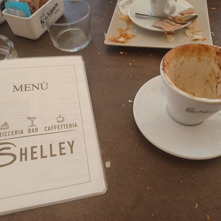 photo of Caffè Shelley Brioche Vegan E Cappuccino Di Soia shared by @giovannamag on  01 Aug 2022 - review