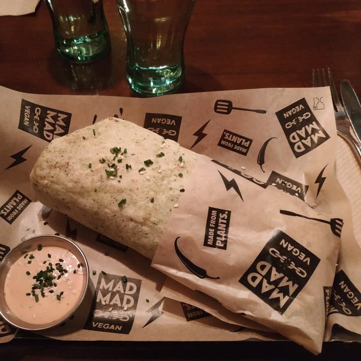 review photo of Mad Mad Vegan Toronto wraptor shared by @irenebaldrich on 30 Sep 2020 - review