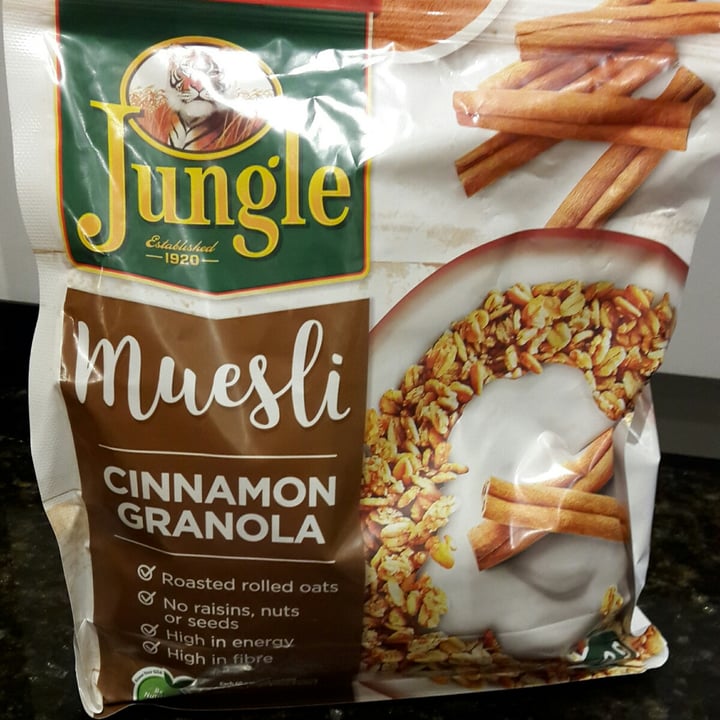photo of Jungle Oats Cinnamon Granola shared by @drtgoesvegan on  14 Apr 2021 - review