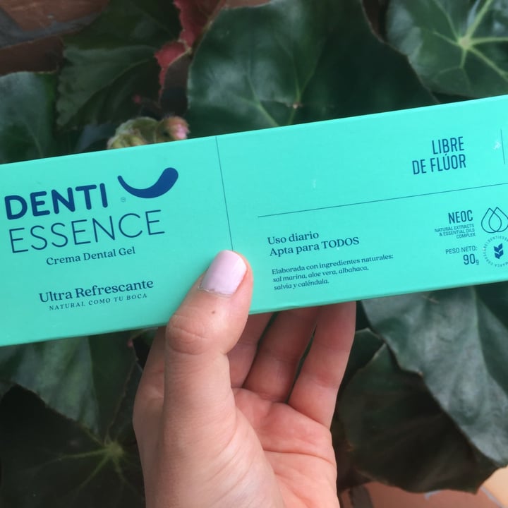 photo of Denti Essence Crema dental shared by @tangerine2020 on  28 Sep 2020 - review
