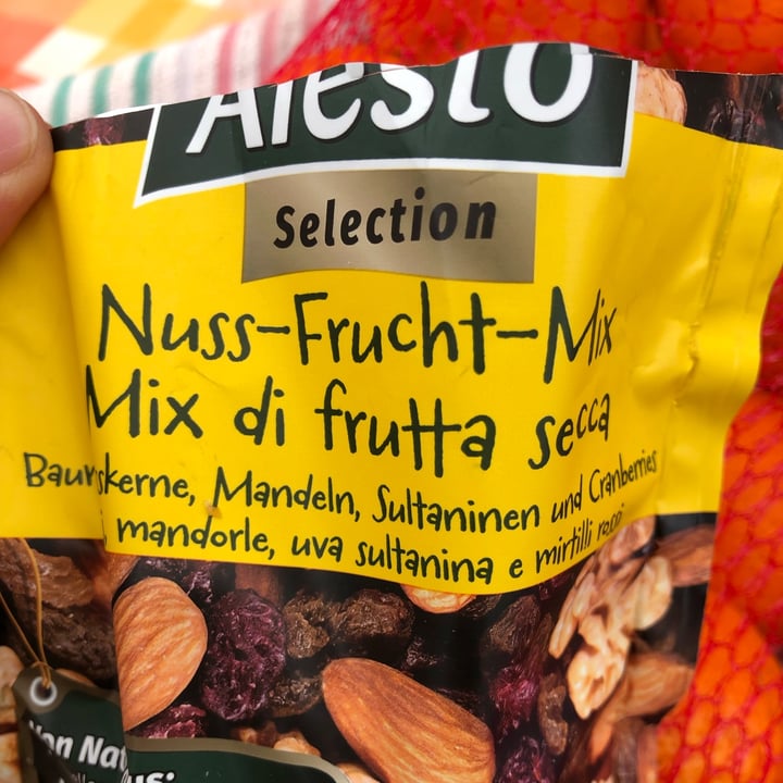 photo of Alesto Fruit and nuts mix shared by @martinafrancesca on  05 Apr 2022 - review