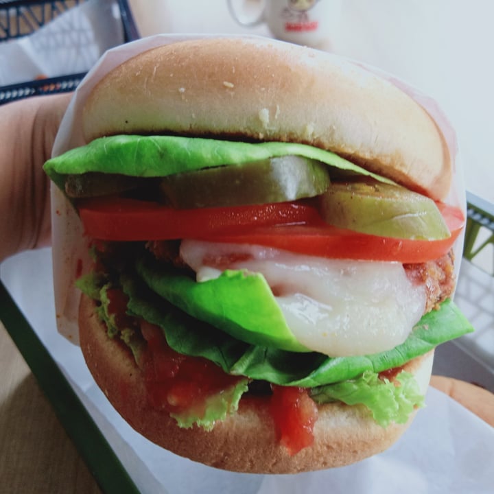 photo of Veggie Dojo Saucy salsa classic burger shared by @veganspicegirl on  01 Jul 2020 - review