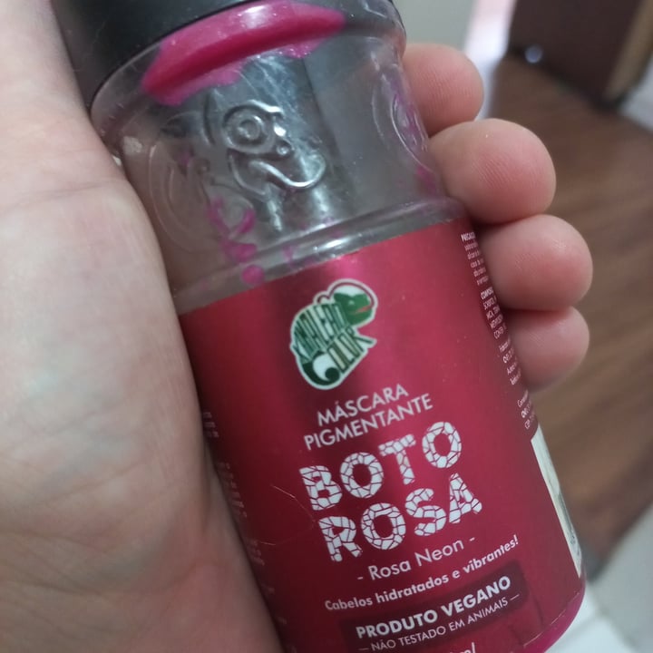 photo of Kamaleão Color Máscara pigmentante boto rosa shared by @maimaicc on  18 Mar 2022 - review