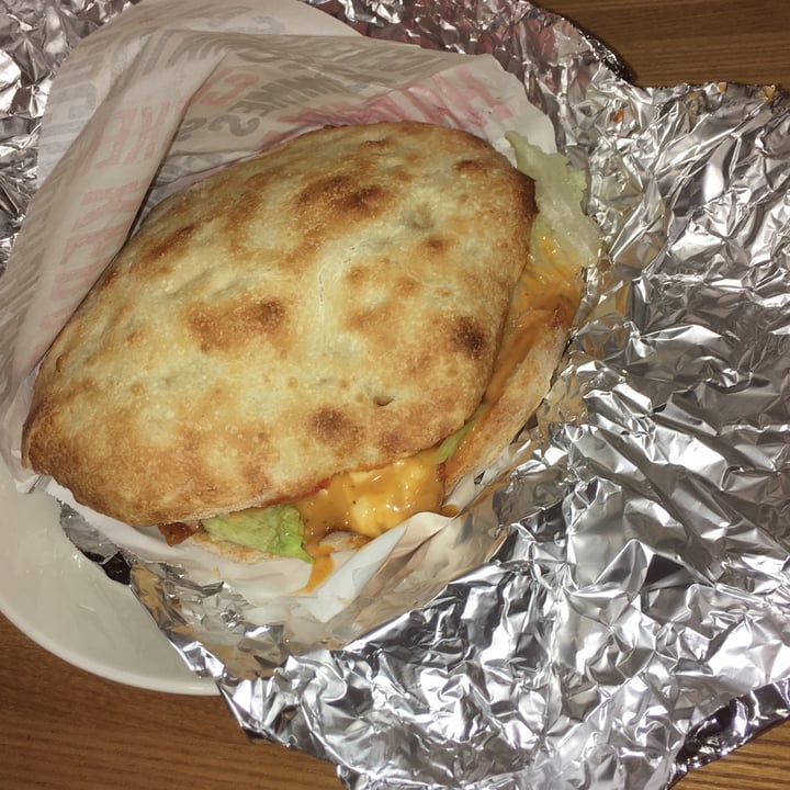 photo of East Pippuri Vöner pita shared by @vebla on  18 Dec 2020 - review