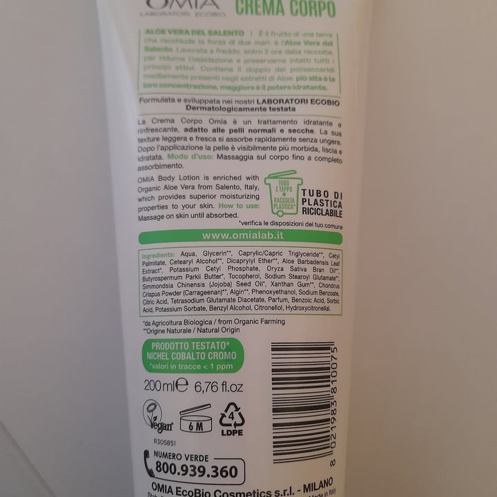 photo of Omia Laboratoires Crema Corpo All'aloe Vera shared by @cla200977 on  01 May 2022 - review