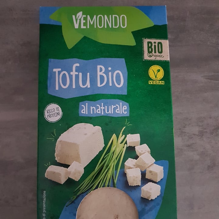 photo of Vemondo Tofu Bio al naturale shared by @saraveg92 on  15 Sep 2021 - review