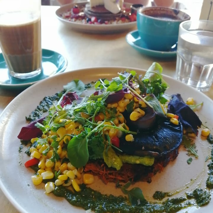 photo of Ruby Lane Wholefoods Smash and hash shared by @miriammenendez on  10 Dec 2020 - review