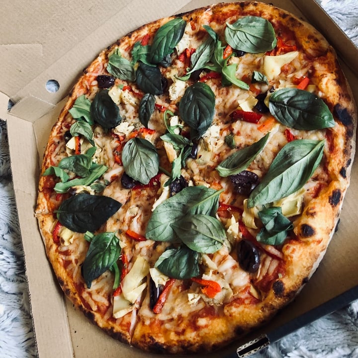 photo of Doppio Zero Vegiteranean pizza shared by @lienloves on  15 Jul 2020 - review