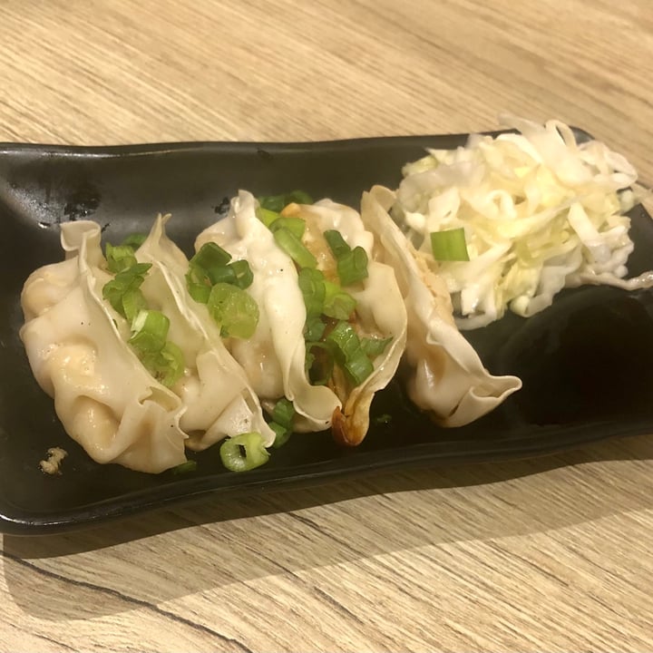 review photo of Miyagi Ramen Bar Vegetable Gyoza shared by @maayasaurus on 05 Apr 2021 - review