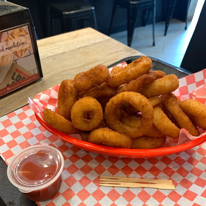 photo of Lord of The Fries - Chapel Street Onion Ring Munch Box shared by @cnnna on  04 Apr 2021 - review