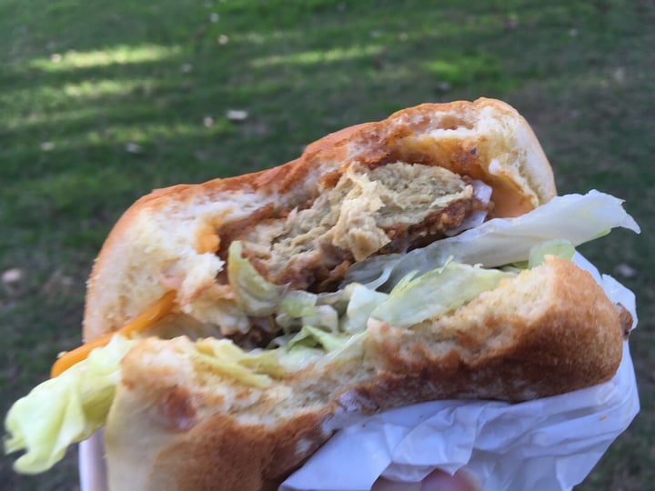 review photo of Vegan Fried Chick'n fried chicken burger shared by @raena on 03 Apr 2020 - review