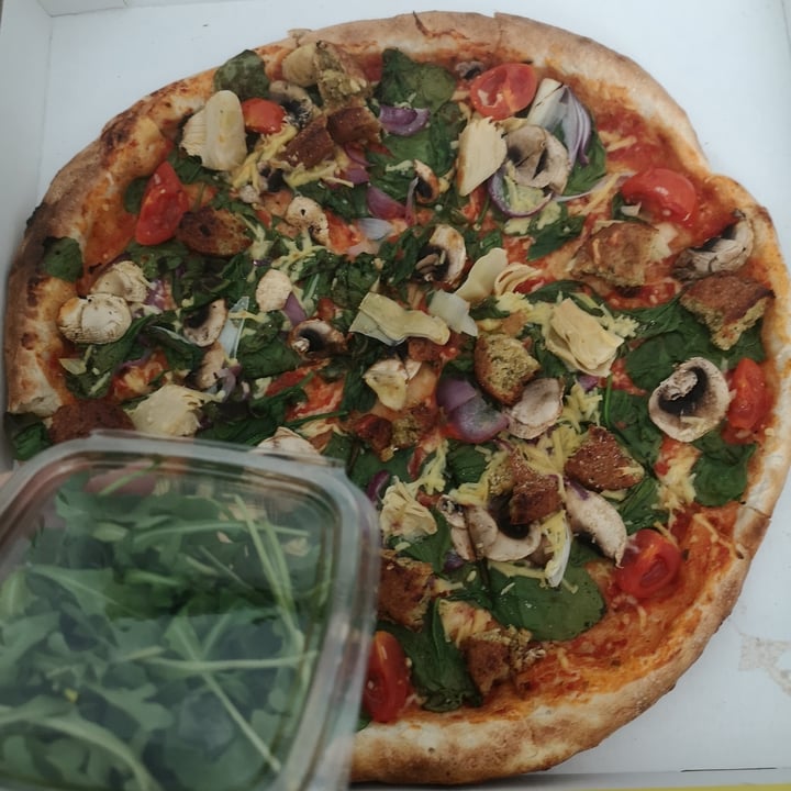 review photo of Pizzaheaven GmbH Sweet Potato Bowl mit Falafel und Frischgemüss shared by @luisaluisa on 08 Jun 2021 - review