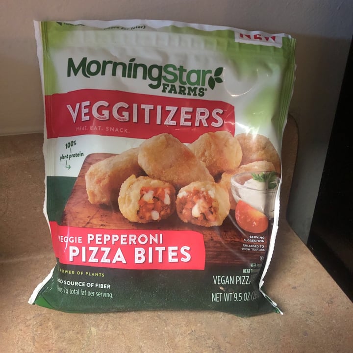 photo of MorningStar Farms Veggitizers Veggie Pepperoni Pizza Bites shared by @vegan-bicch on  24 Feb 2021 - review