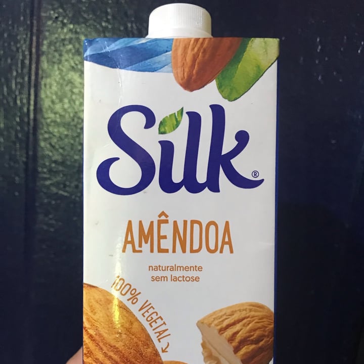 photo of Silk.br Silk Amêndoa shared by @elennogueira on  18 Apr 2022 - review