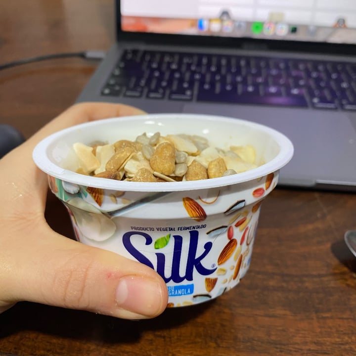 photo of Silk yogurt + granola shared by @sabrinasilvero on  12 Nov 2022 - review