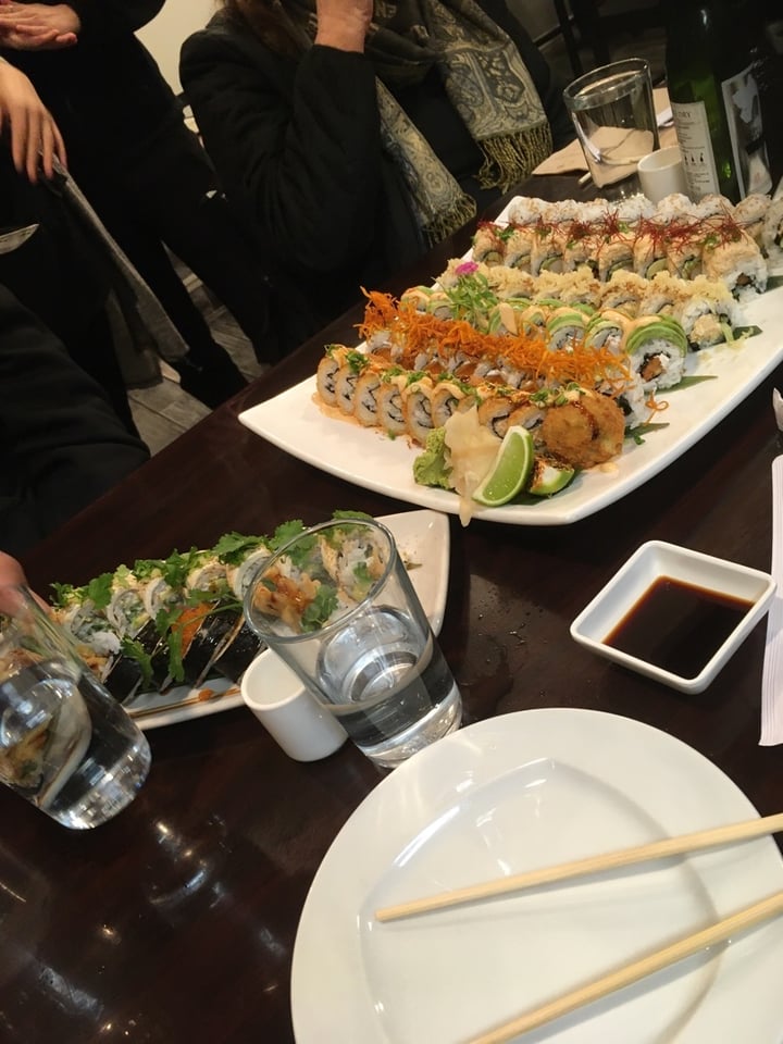 photo of NoW sushi Saving Nemo shared by @thomascliquetisvegan on  25 Mar 2020 - review