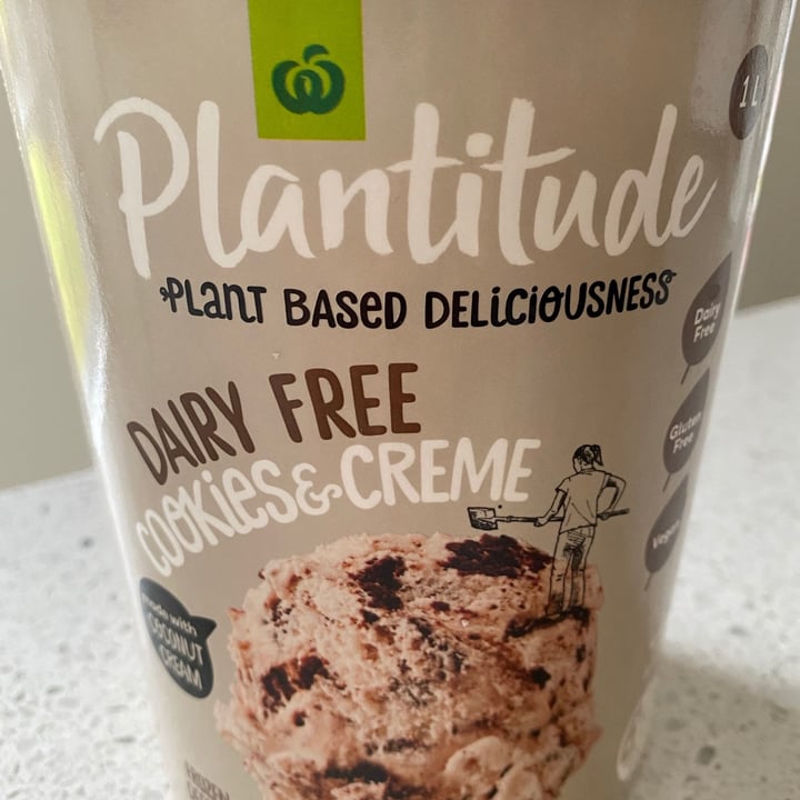 review photo of Plantitude Cookies & Creme shared by @stacyy on 09 Aug 2021 - review