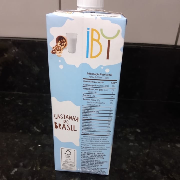 photo of Iby foods Leite Castanha Do Brasil shared by @raphaelaciopek on  10 Apr 2022 - review