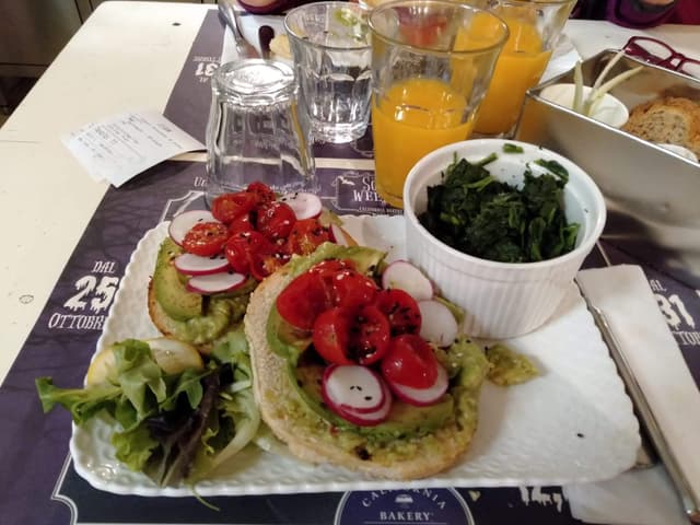 Photo of the dish “piatto vegano misto”