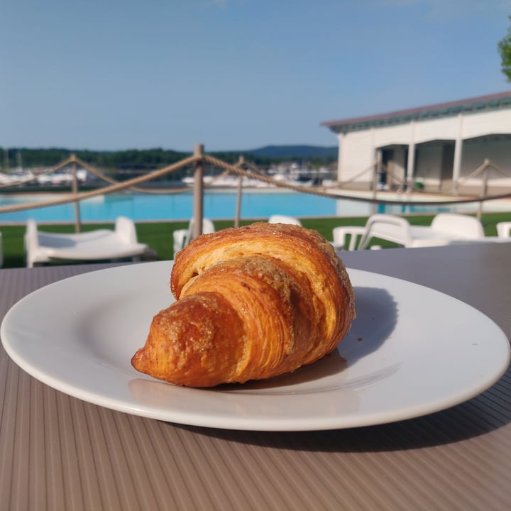 review photo of LIDO DI SESTO - CAMPING Brioche Vegana e Cappuccino di Soia shared by @mdp on 27 Jun 2022 - review