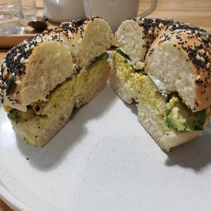 photo of NEØ - Coffee house Bagel shared by @yerbster4 on  25 Nov 2021 - review