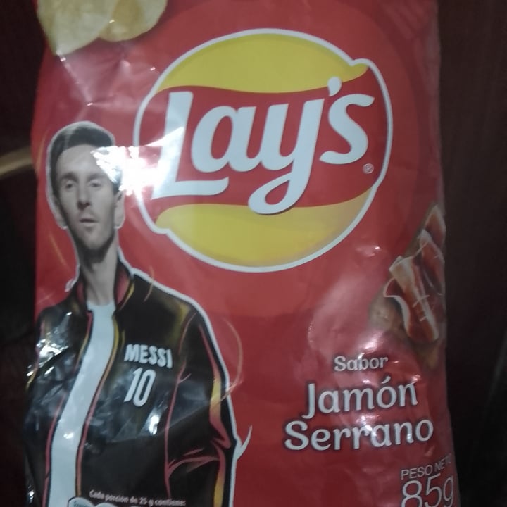review photo of Lay's Sabor jamón serrano shared by @cristhinachico on 13 Sep 2021 - review