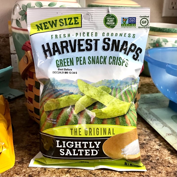 photo of Harvest Snaps Green Pea Snack Crisps shared by @oddish on  22 Nov 2021 - review