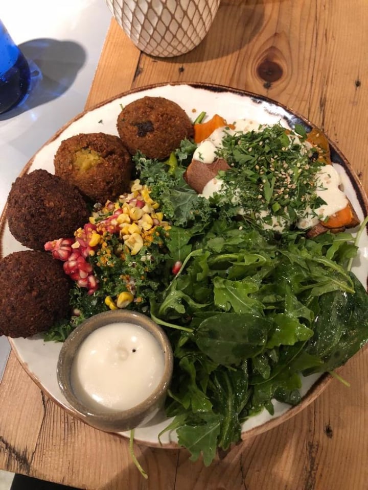 review photo of Honest Greens Rambla Catalunya Market plate shared by @isabelc on 31 Aug 2019 - review