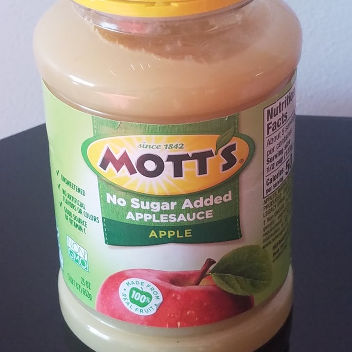 photo of Mott's Fruitsations Unsweetened Apple Sauce shared by @veganbylucianabene on  09 Oct 2022 - review