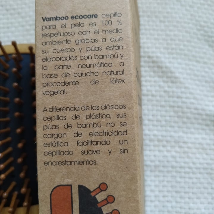 photo of Vamboo Ecocare Cepillo De Pelo De Bambú Antiestático shared by @kitsune85 on  03 Nov 2020 - review