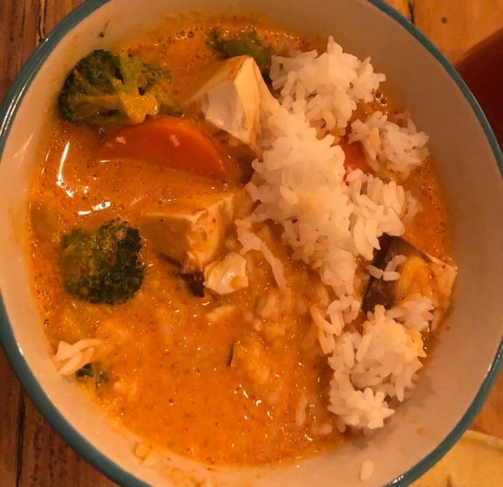 photo of Thai Thai Curry Rojo Con Tofu shared by @adhara on  23 Jan 2020 - review