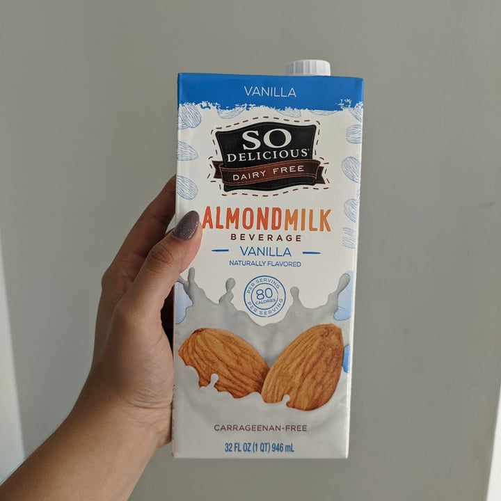 review photo of So Delicious Dairy Free Almondmilk Beverage Vanilla shared by @anagabsierra on 29 Jan 2022 - review