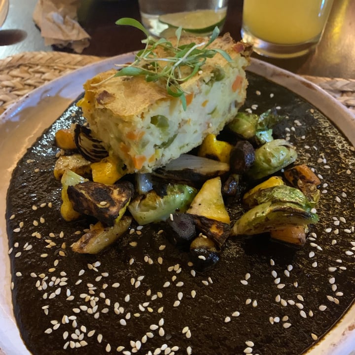 photo of Na Tlali Pure Istmeño Con Mole shared by @cayo on  24 Jun 2021 - review