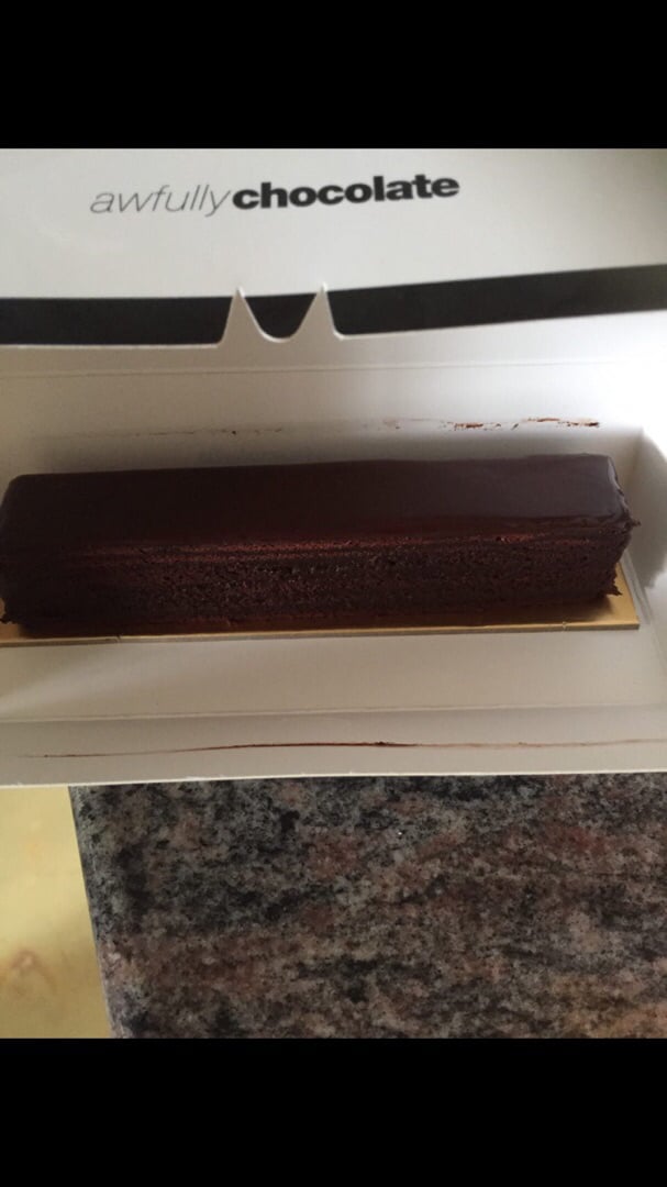 photo of Awfully Chocolate (PS) super stacked chocolate cake shared by @kintamaaa on  30 Jun 2018 - review