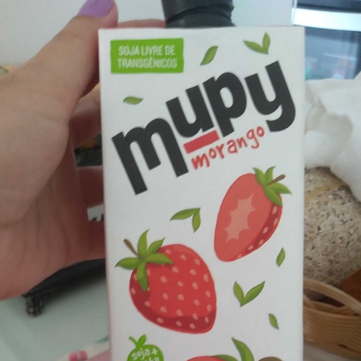 photo of suco de  morango muppy muppy suco de morango shared by @jannainalima on  30 Oct 2022 - review