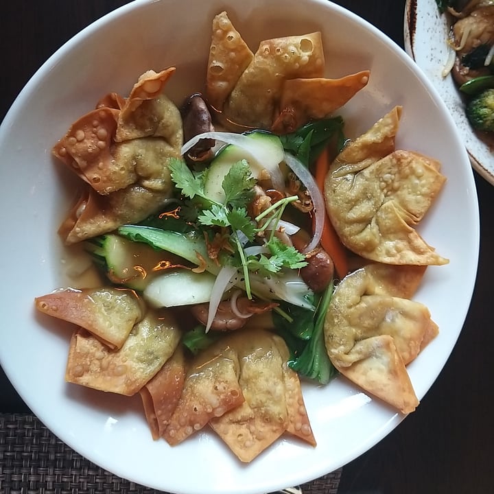 review photo of KIM999 Vietnamese Vegan & Veggie Cuisine Rau Xao vegan shared by @catpuella on 22 Apr 2022 - review
