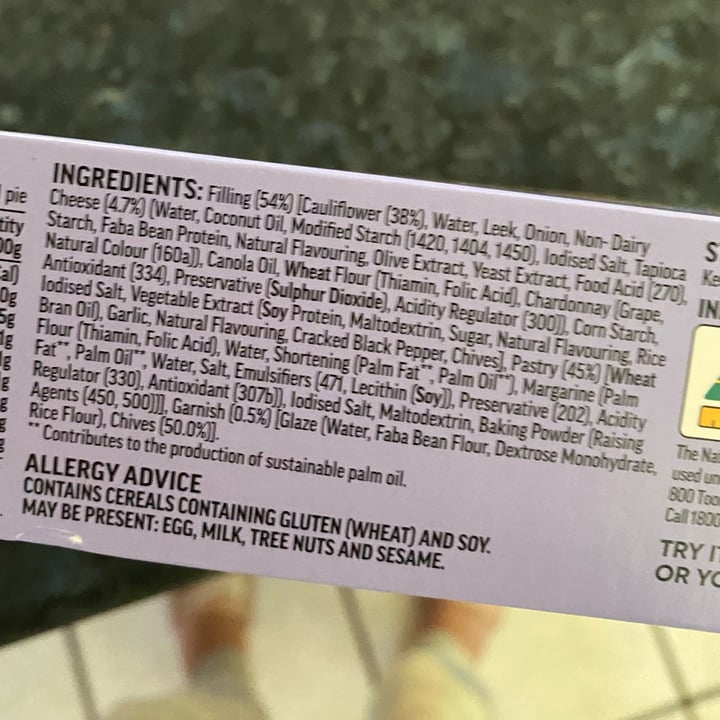 review photo of Coles Nature's Kitchen Plant Based Cheesy Cauliflower Pies shared by @arianemeschiatti on 11 Jul 2022 - review