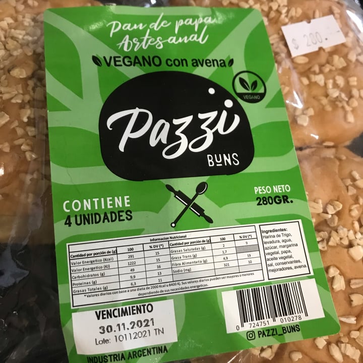 photo of Pazzi Buns Buns con avena shared by @jordanamicol on  17 Nov 2021 - review