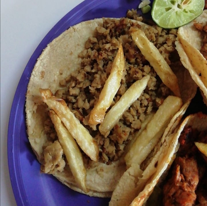 photo of A darle, que es taco vegano Taco De Arrachera shared by @naynaynay on  25 Oct 2021 - review