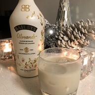 Bailey’s Irish cream (Almond)
