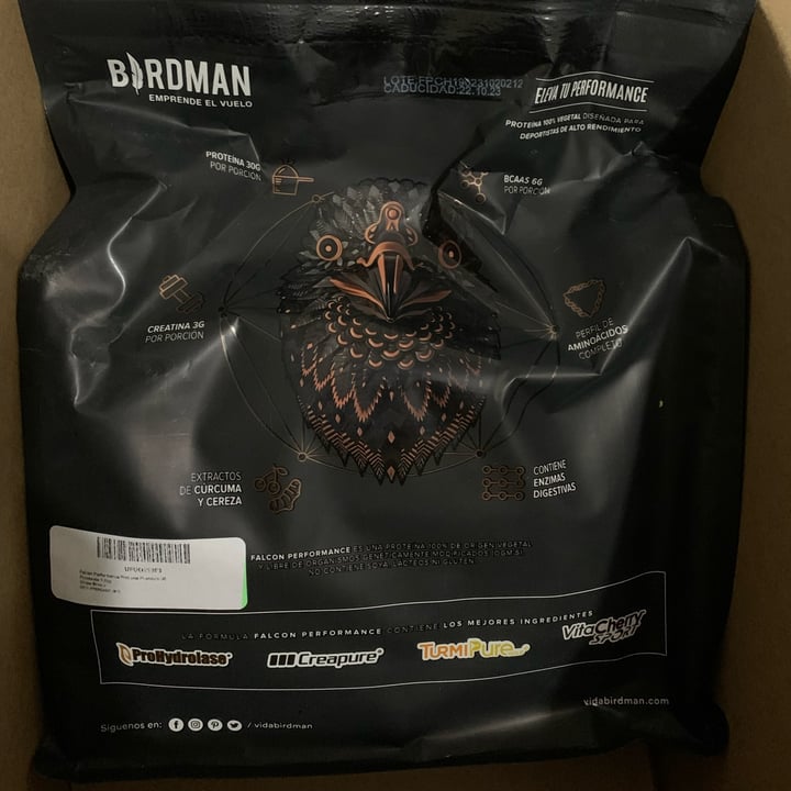 photo of Birdman Falcon performance proteina vegetal con creatina 1.9 kg shared by @rjrd on  13 Nov 2021 - review